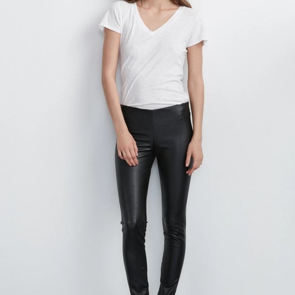 MADE IN THE USA GRAHAM AND SPENCER FAUX LEATHER LEGGINGS - Picture 2 of 6